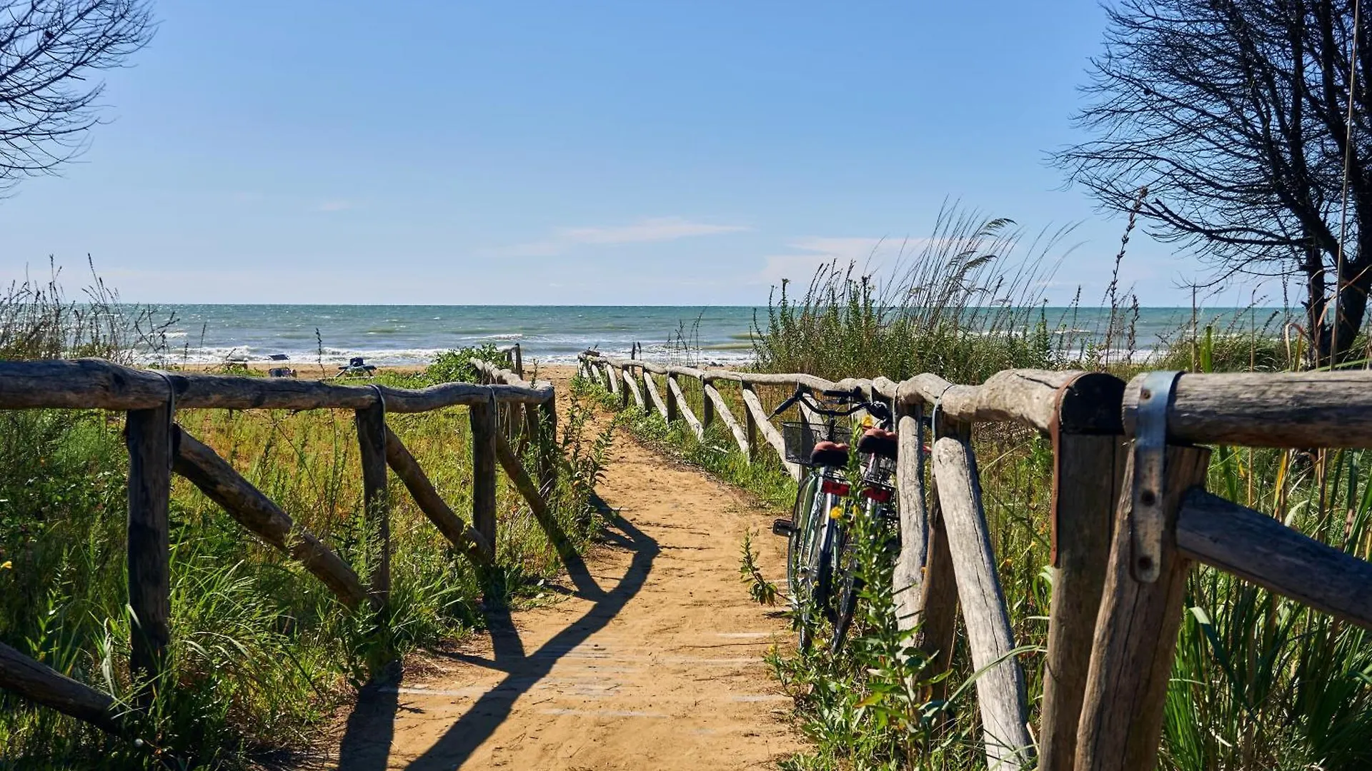 Apartment With Garden In Excellent Location - Beahost Bibione